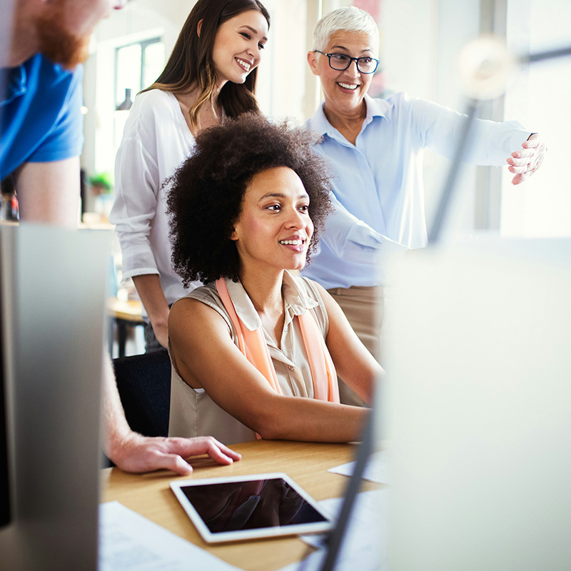Two employees seamlessly access their workload applications using Microsoft Entra ID’s Single Sign-On, eliminating the need for multiple passwords while enhancing security, reducing login friction, and ensuring a more efficient workflow across their daily tasks.