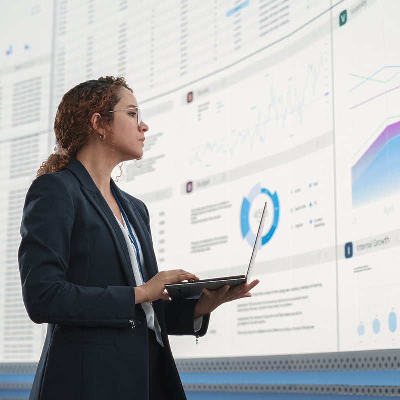 An employee uses Microsoft Priva to discover open and over-privileged personal data across the organization, helping to minimize unnecessary exposure, enforce data protection policies, and ensure compliance with privacy regulations.