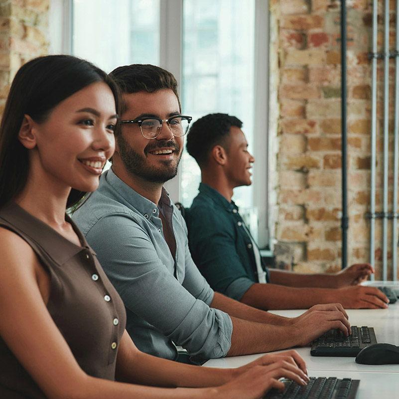 A security team uses Microsoft Sentinel’s built-in analytics and automation to accelerate detection and stop threats before they spread.