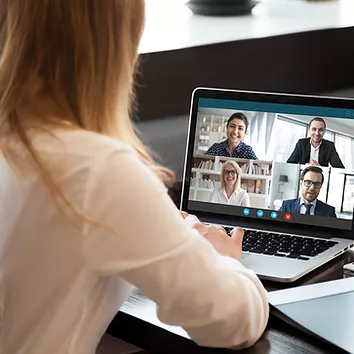 A Synergy Technical managed IT services team member conducts a remote meeting via Microsoft Teams, presenting a detailed analysis of the client’s technical environment, pain points, and security concerns, ensuring a tailored strategy to enhance IT performance and security.